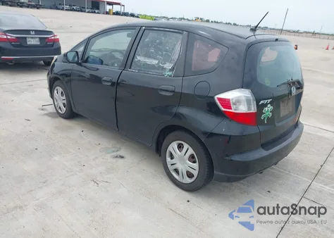 2010 Honda Fit z USA, uszkodzony, nr VIN JHMGE8H22AC039353